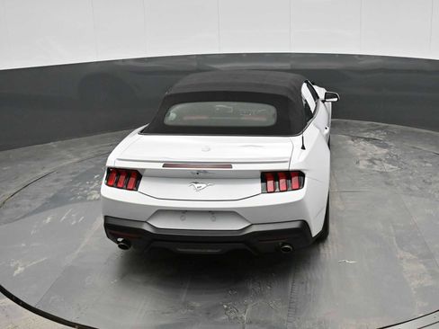 Used 2024 Ford Mustang Premium RWD image 31