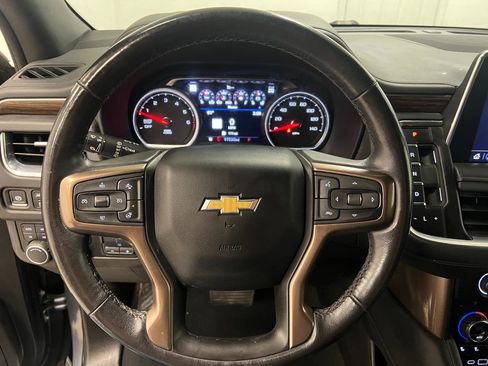 Used 2021 Chevrolet Tahoe High Country w/ Premium Package AWD/4WD image 36