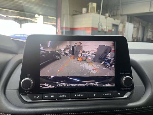 Certified 2024 Nissan Rogue S image 18