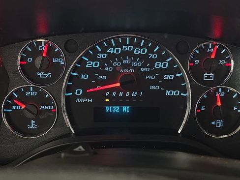 Used 2024 Chevrolet Express 2500 w/ Driver Convenience Package RWD image 13