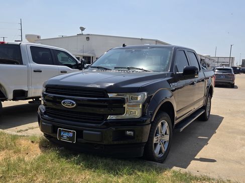 Used 2019 Ford F150 Lariat w/ Equipment Group 502A Luxury AWD/4WD image 3