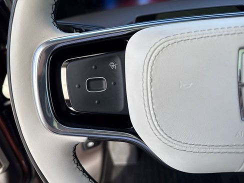 Used 2024 Lincoln Nautilus Black Label image 16