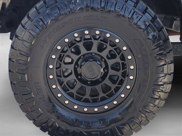 Used 2021 Ford F250 Platinum w/ FX4 Off-Road Package AWD/4WD image 25