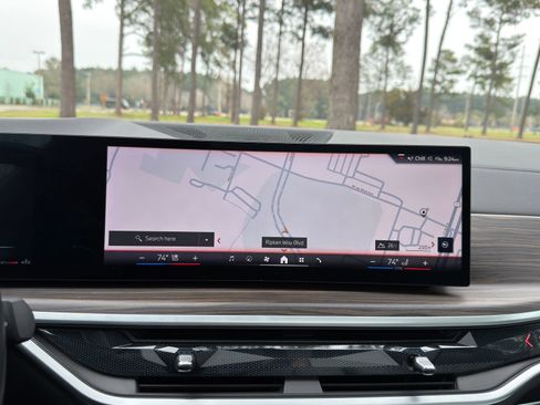 Certified 2024 BMW X5 xDrive40i w/ Parking Assistance Package image 5