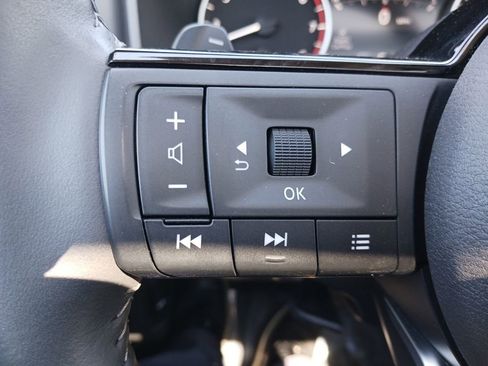 Used 2023 Nissan Rogue SL w/ SL Premium Package AWD/4WD image 12