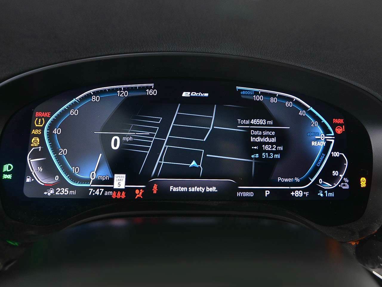 Used 2023 BMW 530e w/ M Sport Package RWD image 14