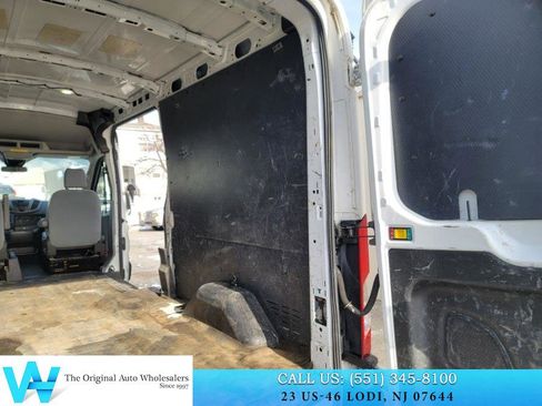 Used 2018 Ford Transit 350 T-350 148 Med Rf 9500 GVWR Sl image 15