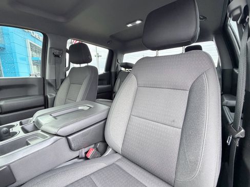 Used 2022 Chevrolet Silverado 1500 Custom image 20