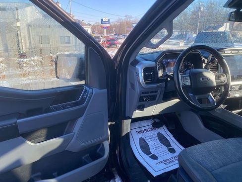 Used 2022 Ford F150 XLT w/ Equipment Group 302A High image 10