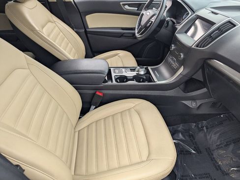 Used 2020 Ford Edge SEL AWD/4WD image 9