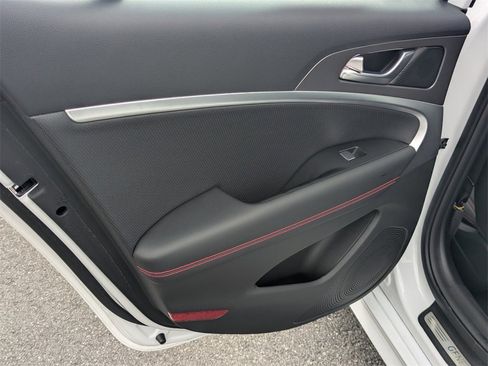 Used 2025 Genesis G70 2.5T w/ Sport Prestige Package image 18