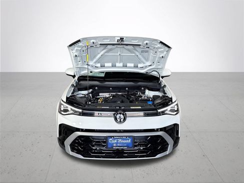 New 2026 Volkswagen Taos SEL AWD/4WD image 23