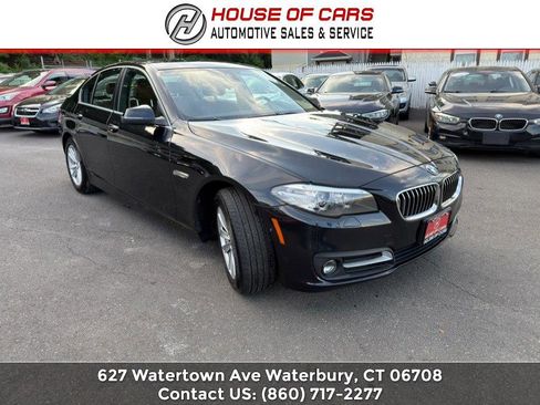 Used 2015 BMW 528i xDrive Sedan AWD/4WD image 3
