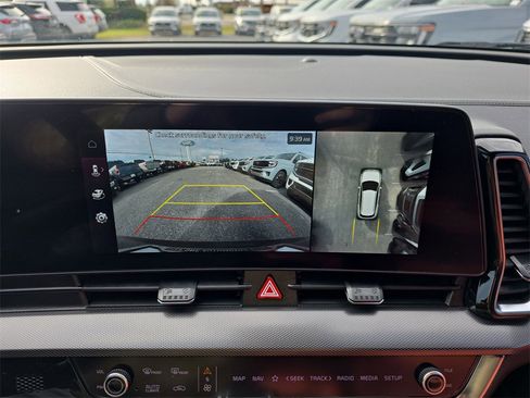 Used 2023 Kia Sportage SX image 28