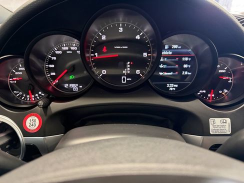 Used 2013 Porsche Cayenne Diesel AWD/4WD image 7