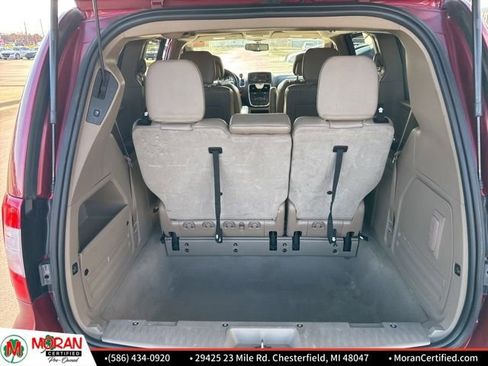 Used 2014 Chrysler Town & Country Touring-L w/ Trailer Tow Group image 30
