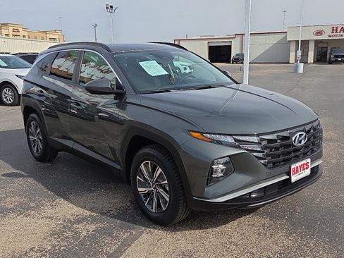 Used 2024 Hyundai Tucson Blue image 5