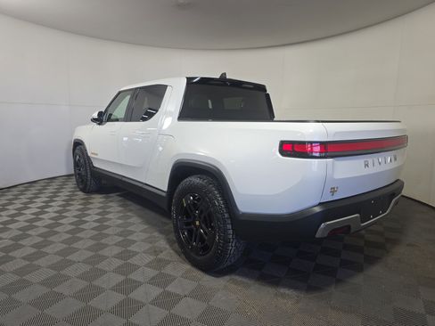 Used 2023 Rivian R1T Adventure image 3
