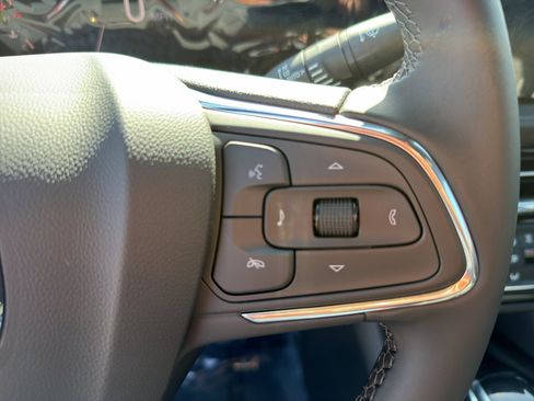 New 2026 Buick Envista Sport Touring w/ Convenience II Package FWD image 18