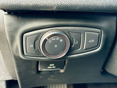 Used 2020 Lincoln MKZ Standard image 11