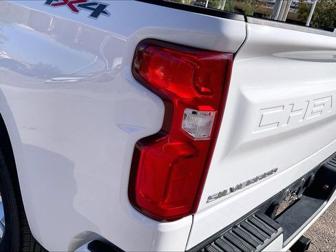 Used 2026 Chevrolet Silverado 1500 RST AWD/4WD image 29