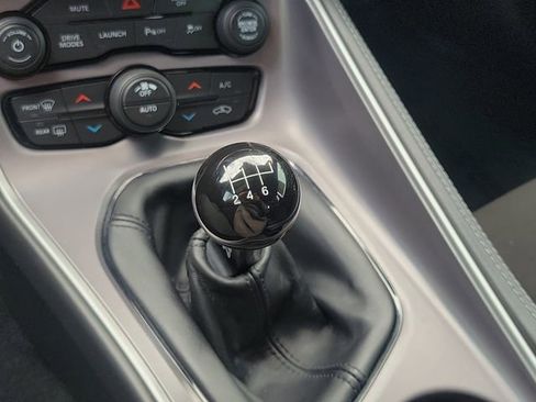 Used 2020 Dodge Challenger R/T Scat Pack RWD image 27