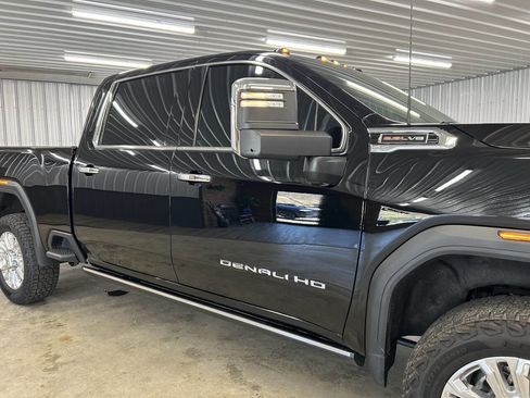 Used 2022 GMC Sierra 2500 Denali w/ Technology Package image 23