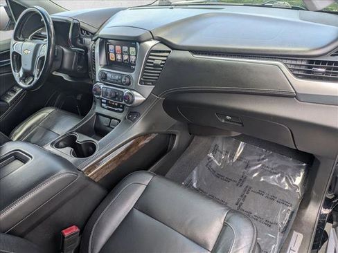 Used 2020 Chevrolet Tahoe LT w/ Luxury Package AWD/4WD image 22