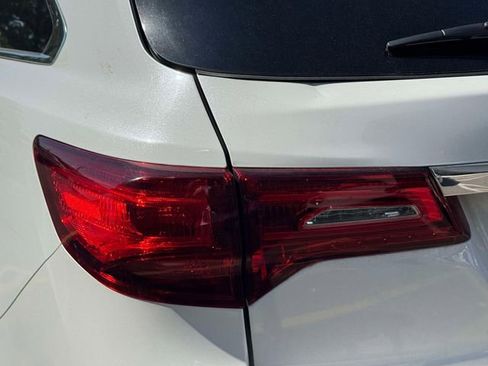Used 2020 Acura MDX FWD image 14