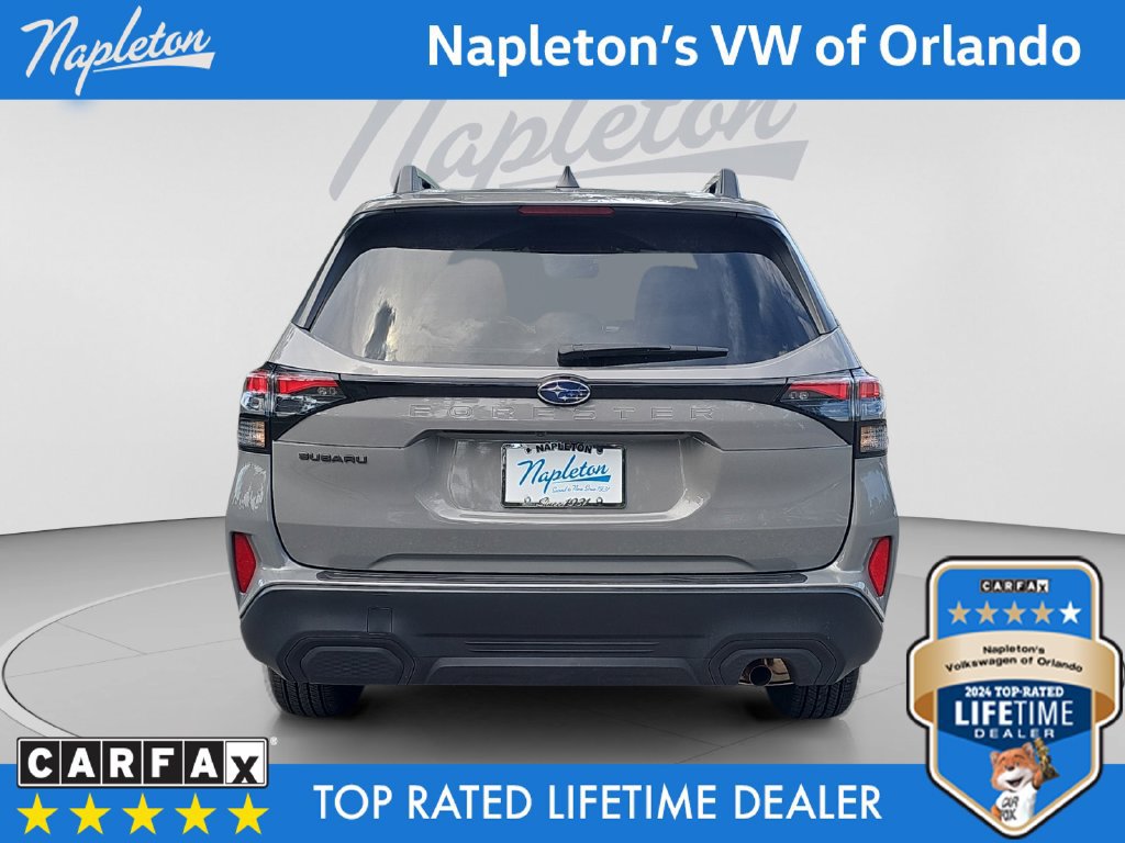 Used 2026 Subaru Forester Premium AWD/4WD image 4