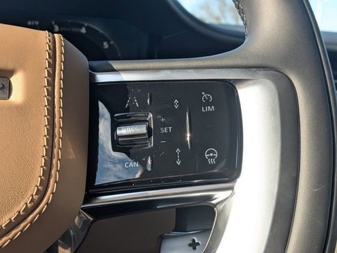 New 2026 Land Rover Range Rover SE image 19