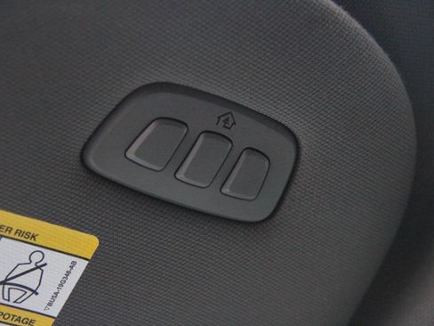 Certified 2020 Ford F150 Lariat w/ Equipment Group 502A Luxury image 39