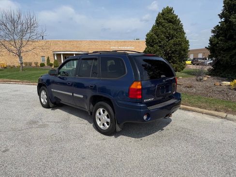 Used 2004 GMC Envoy SLT image 3