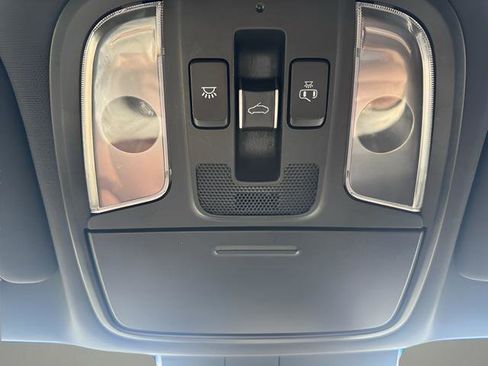 Used 2021 Kia Stinger GT2 image 46