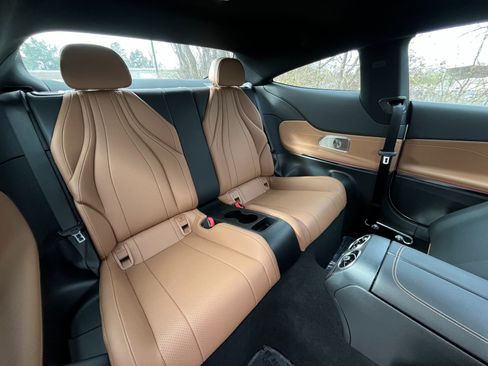 Used 2024 Mercedes-Benz CLE 300 4MATIC Coupe image 26