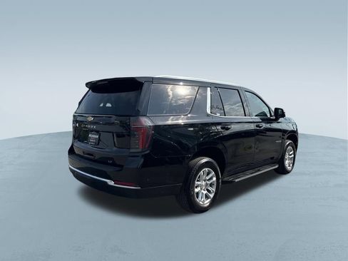 Used 2025 Chevrolet Tahoe LT AWD/4WD image 8