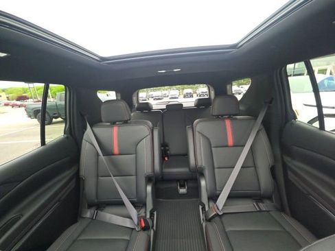 New 2026 Chevrolet Traverse RS AWD/4WD image 34