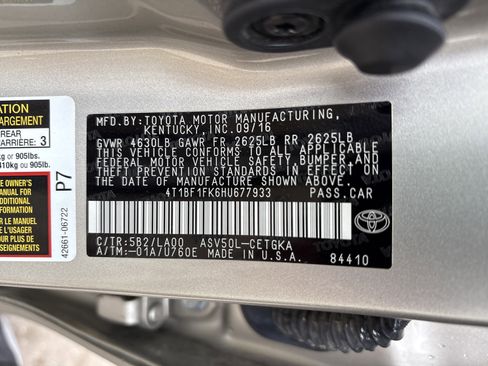 Used 2017 Toyota Camry XLE image 35