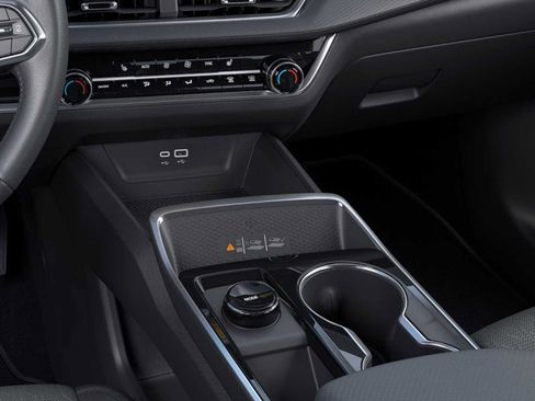 New 2026 Chevrolet Equinox LT w/ Convenience Package II image 23