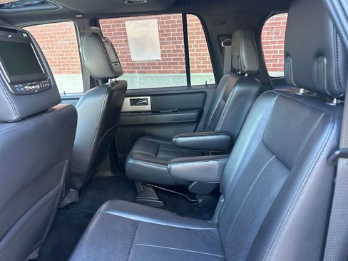 Used 2014 Ford Expedition EL Limited w/ Equipment Group 301A AWD/4WD image 8
