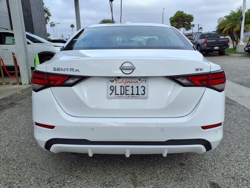 Used 2024 Nissan Sentra SV FWD image 19