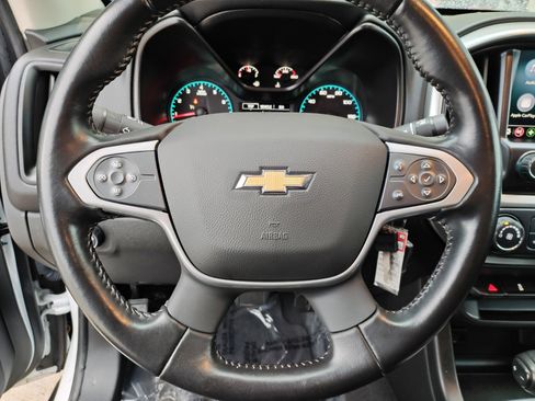 Used 2021 Chevrolet Colorado LT image 21