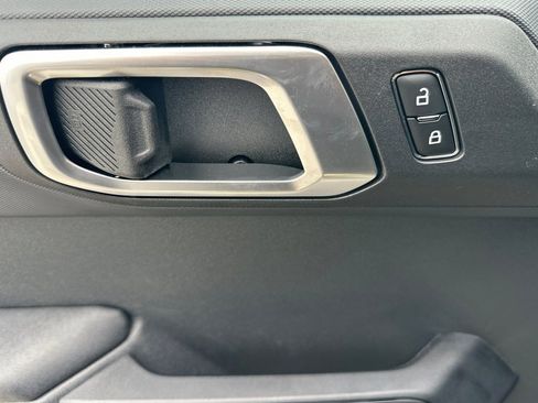 New 2026 Ford Bronco Big Bend w/ Black Diamond Package image 10