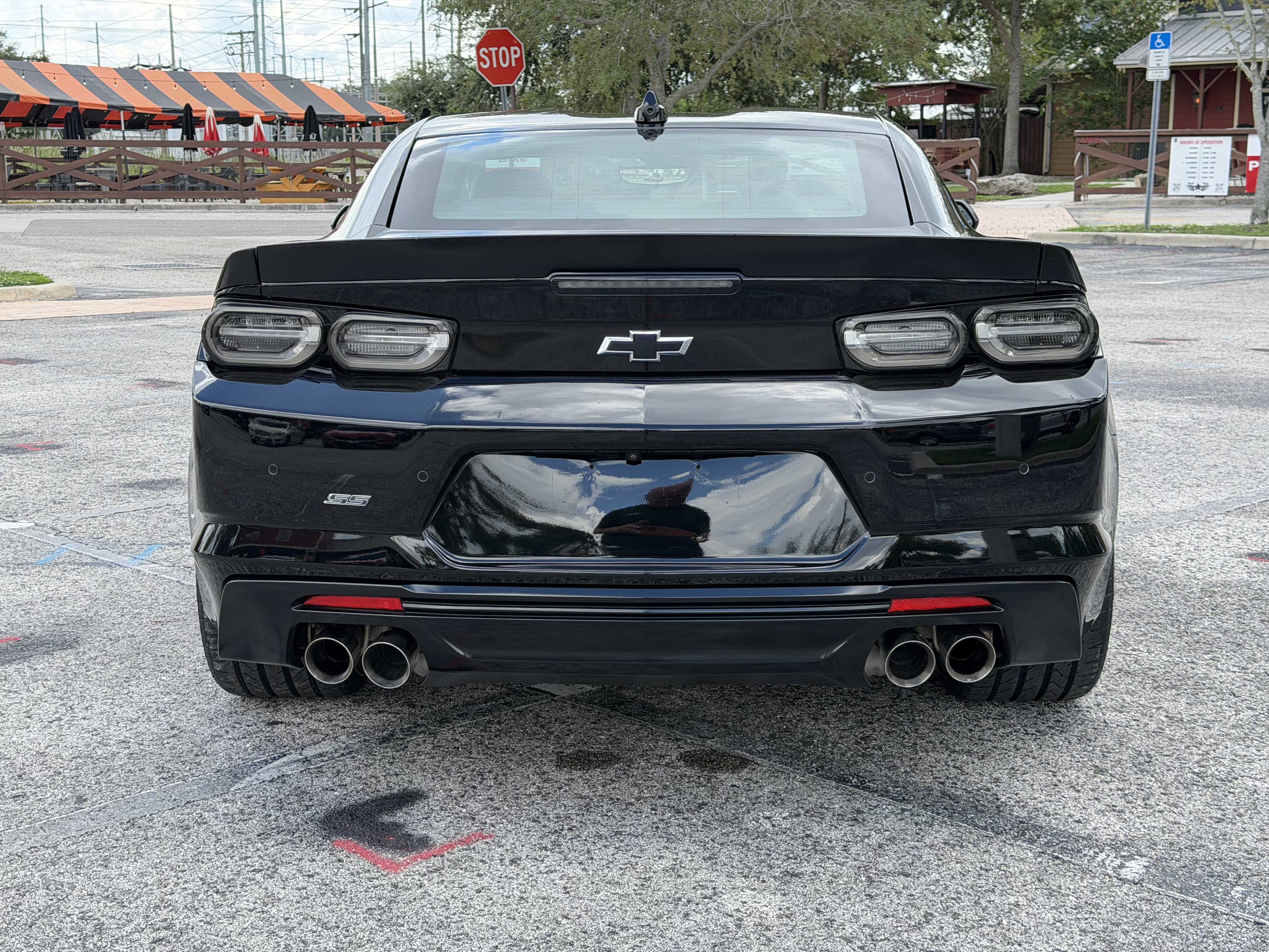 Used 2023 Chevrolet Camaro SS RWD image 4