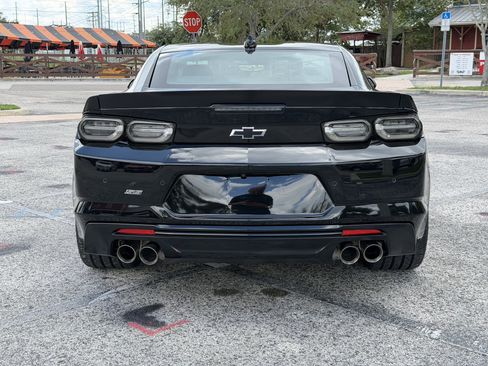 Used 2023 Chevrolet Camaro SS RWD image 4