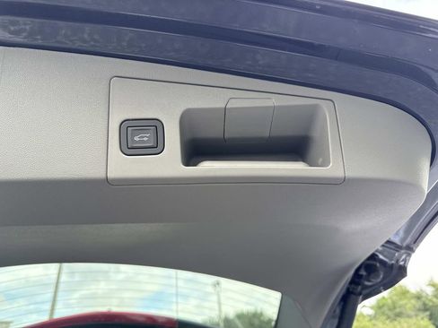 New 2025 Cadillac XT5 Premium Luxury w/ Technology Package image 12