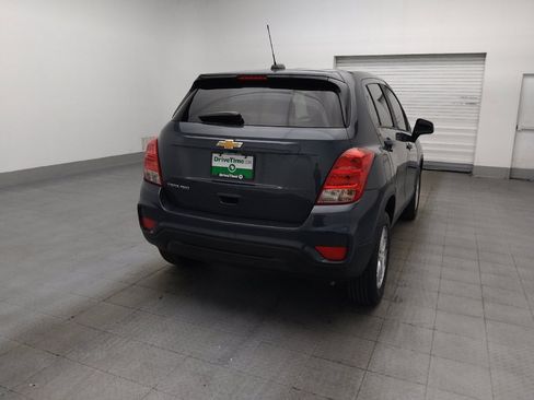 Used 2022 Chevrolet Trax LS AWD/4WD image 7