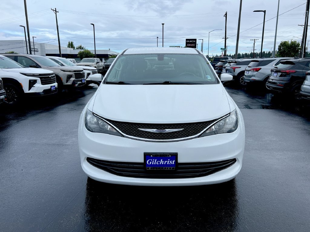 Used 2019 Chrysler Pacifica LX w/ Tire & Wheel Group FWD image 25