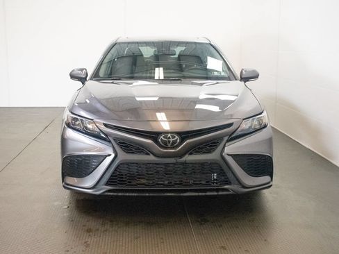 Used 2023 Toyota Camry SE w/ Cold Weather Package FWD image 2