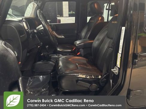 Used 2013 Jeep Wrangler Unlimited Sahara w/ Connectivity Group AWD/4WD image 14